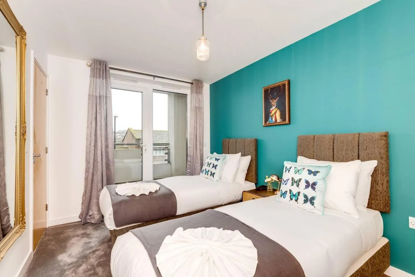 Big Beach Boutique Champagne Bar & Roof Terrace! Brighton Holiday home